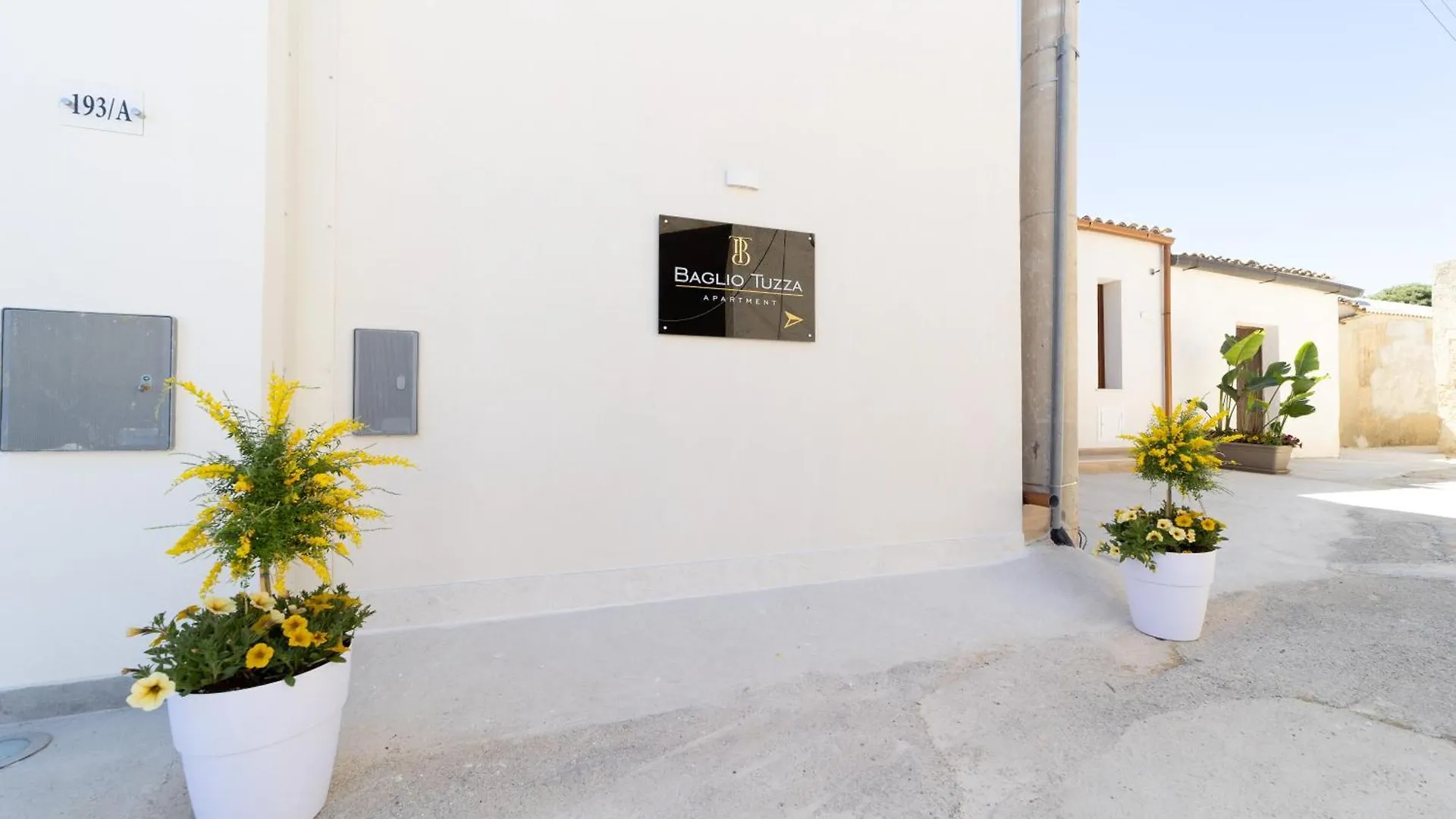 Hotel Baglio Tuzza Marsala 0*,  Italia